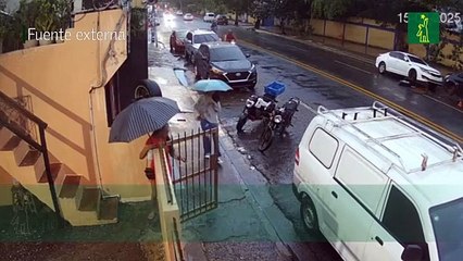 Caída de mujer por escaleras en Ensanche La Fe no habría sido la primera, según vecinos