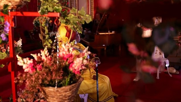 Radiant Camilla meets actors at National Theatre reception