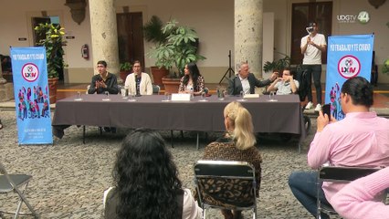 Plantean que los padres que cuidan a un hijo con discapacidad, puedan faltar a su empleo