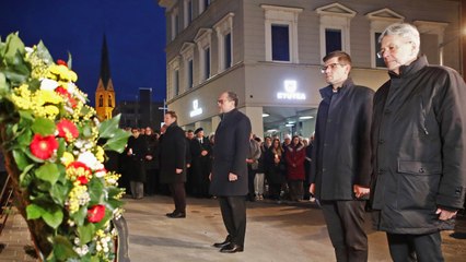 Tausende gedachten in Villach der Terror-Opfer