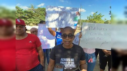 Falta de agua genera manifestaciones en Santiago