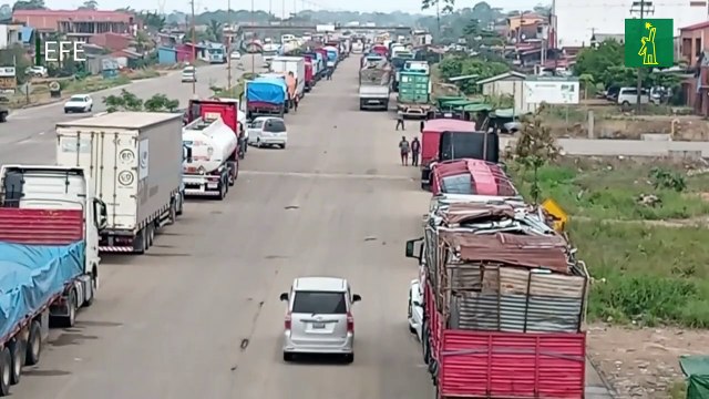 Seguidores de Evo Morales completan 3 días de bloqueos de rutas en defensa del exmandatario.mp4