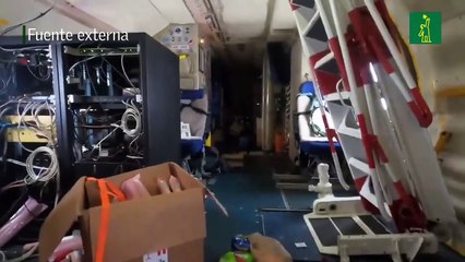 Avión de investigaciones de EEUU capta en video una fuerte turbulencia causada por Milton.mp4