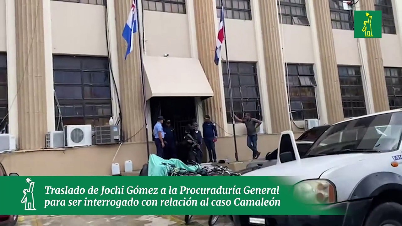 Traslado de Jochi Gómez a la Procuraduría General  para ser interrogado con relación al caso Camaleón