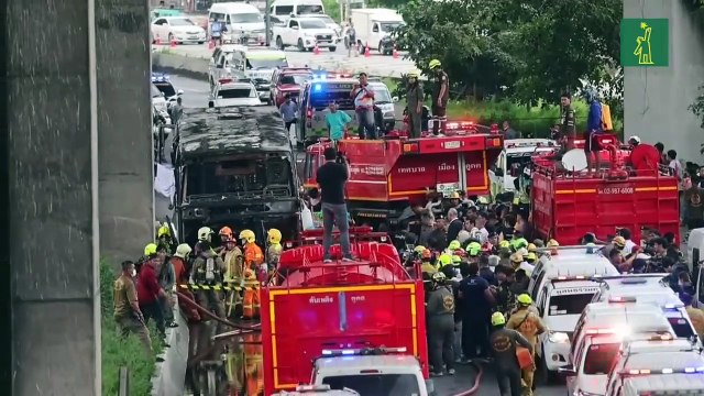 Tailandia trata de identificar a los 23 fallecidos por el incendio en un autobús escolar
