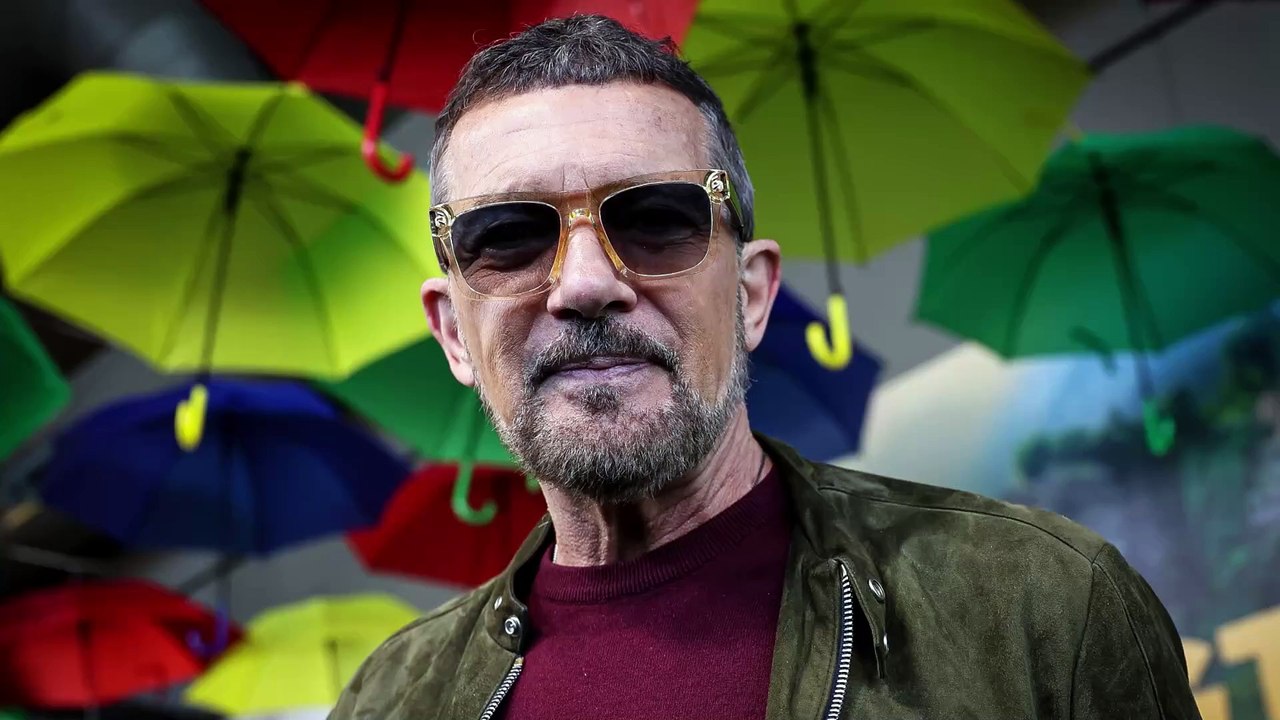 Antonio Banderas cash sur la crise cardiaque qui a failli l’emporter : “J’étais épuisé, brûlé de l’intérieur”