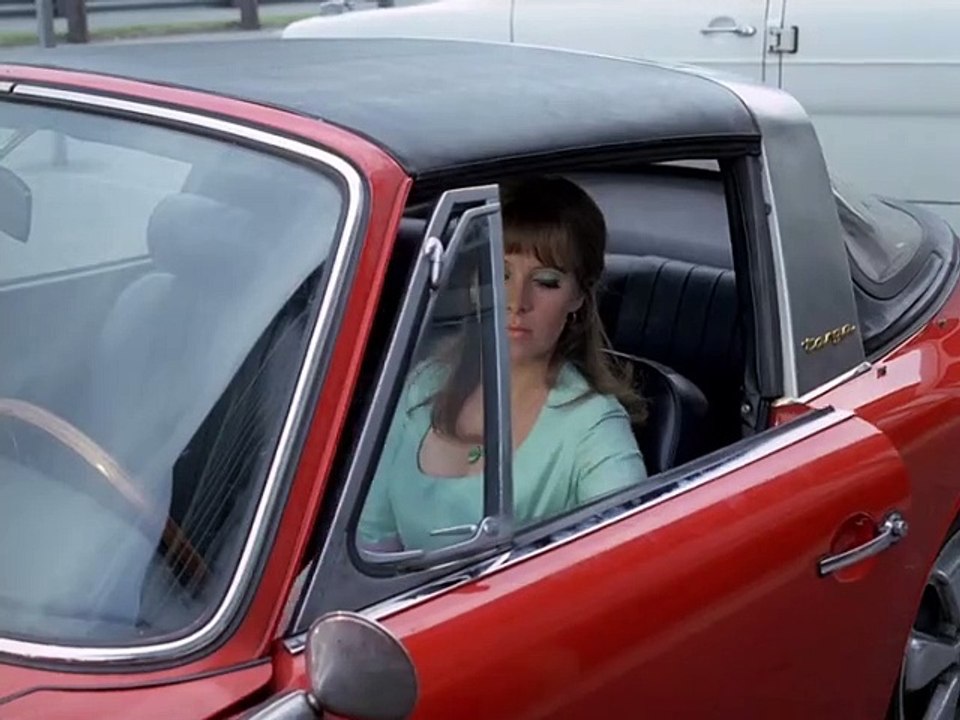 UFO E10 - SHADO ruft Sovatex