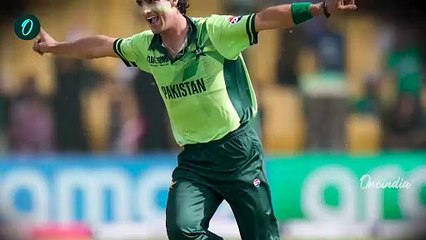 PAK vs NZ: Will Young ने Century लगाकर Karachi में रचा इतिहास | Champions Trophy 2025 | वनइंडिया