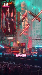 G.E.M.鄧紫棋【I AM GLORIA】世界巡回演唱會 — 馬來西亞吉隆坡站20分鐘演唱會精彩片段！😍✨