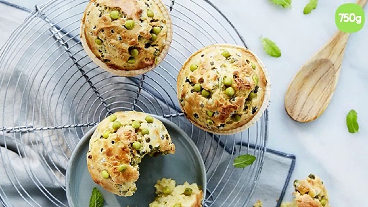 MUFFINS AUX PETITS POIS, MENTHE FRAICHE ET PARMESAN