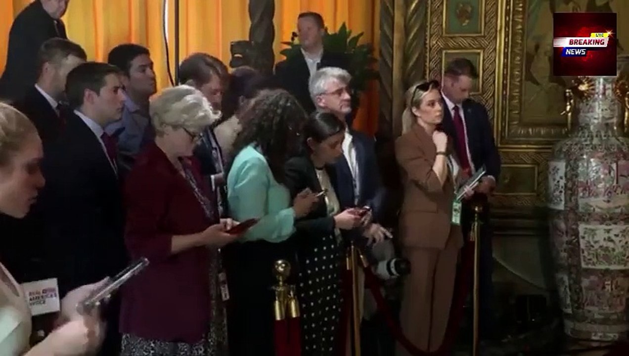 Donald Trump blames Ukraine for 'starting war' with Russia