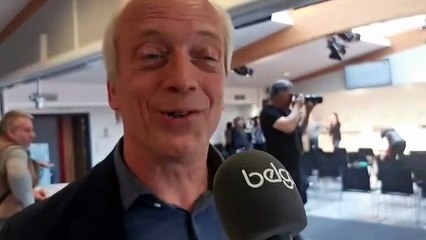 PFAS : Yves Coppieters confirme la présence de 50 polluants persistants au sein de la population Wallonne