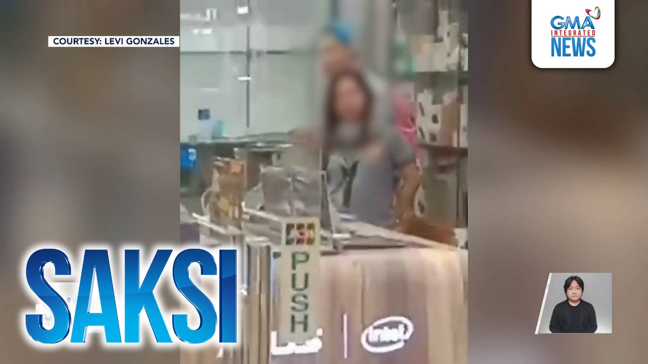 Lipa Police, patuloy ang imbestigasyon kung paano nakapasok na may dalang patalim ang suspek sa pangho-hostage sa isang mall | Saksi