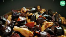 Wok de poulet aux pruneaux