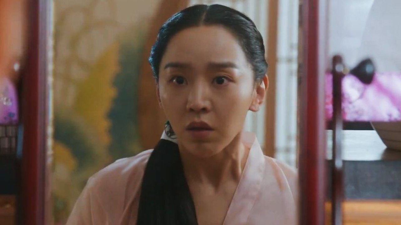 Sr. Rainha 1° Temporada Trailer Oficial