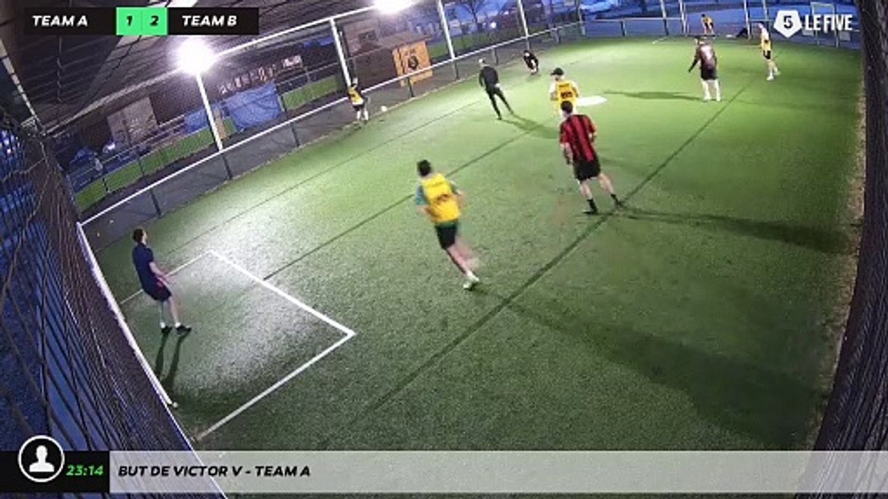 But de Victor V - Team A
