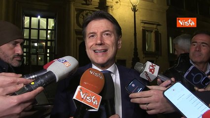 Guerra in Ucraina, Conte: "Trump smaschera bellicismo occidentale, fossi in Meloni mi dimetterei"