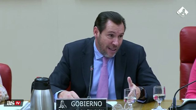 Óscar Puente carga contra Ryanair por la eliminación de rutas