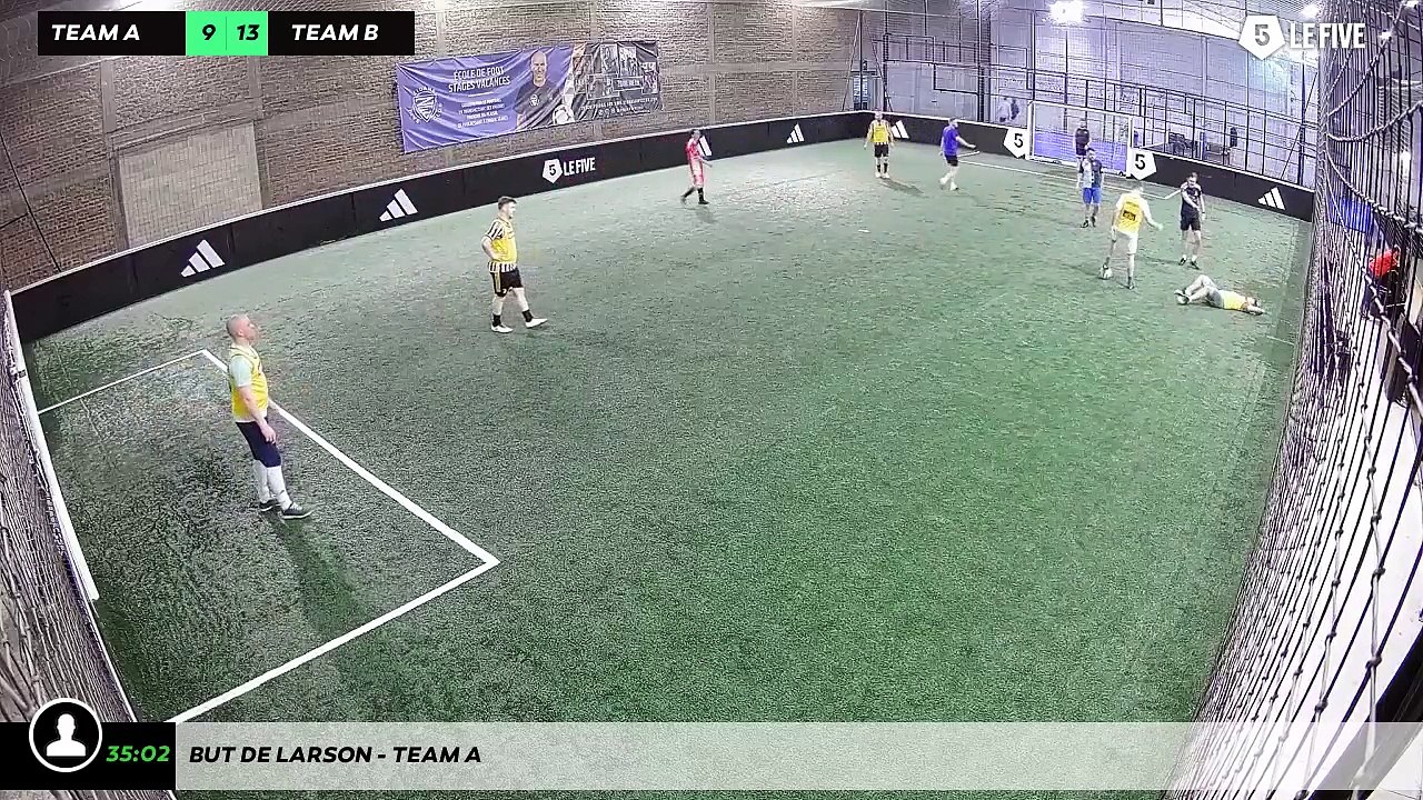 But de Larson - Team A