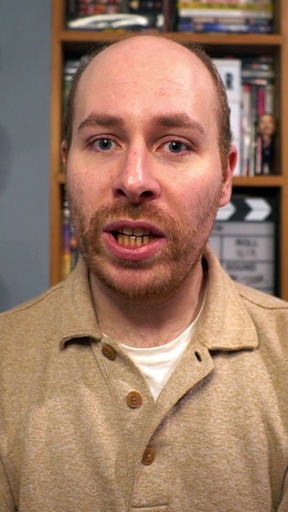 Mom (2025, Emily Hampshire) (REVIEW) | Projector Shorts | This horror film is too dark... literally