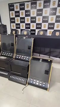 Quinze máquinas caça-níqueis são apreendidas em Umuarama durante operação da Polícia Civil