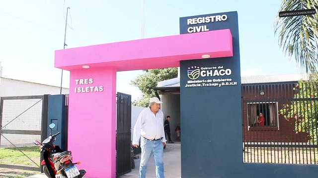 Chaco Info: Nuevo Jefe y Equipamiento en el Registro Civil de Tres Isletas.