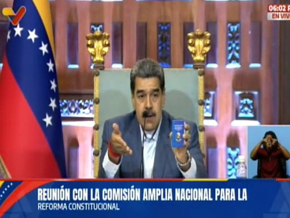 Presidente Maduro insta a escuchar a los empresarios y clase obrera para el crecimiento económico