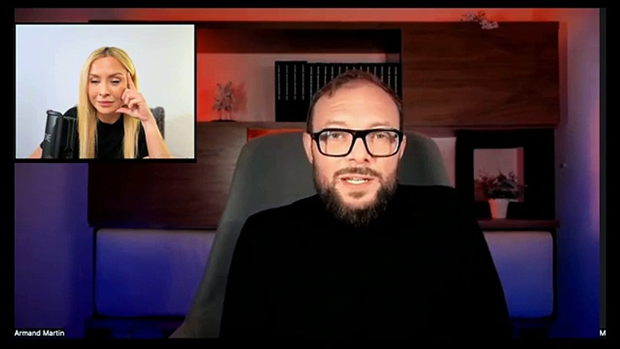 Kimlik bunalımındayız