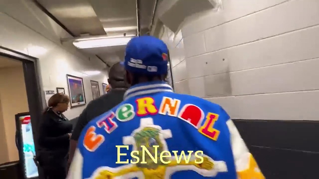 Gervonta Davis Sick Rhino truck leaves arena after Rollie fight In Style - esnews boxing