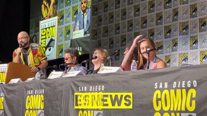 MIKE TYSON CRIS CYBORG WWE STAR CREED FULL VIDEO ON STAGE COMIC CON - ESNEWS BOXING