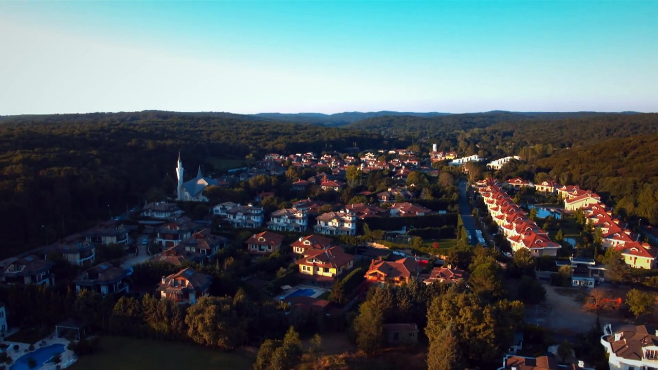 Ver 'Capítulo 9 x Temporada 1 completo online' - Trapos sucios