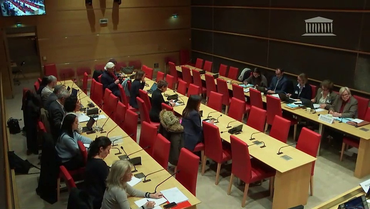 Manquements des politiques de protection de l’enfance : Mme Catherine Vautrin, ministre du travail, de la santé, des solidarités et des familles  - Mercredi 19 février 2025