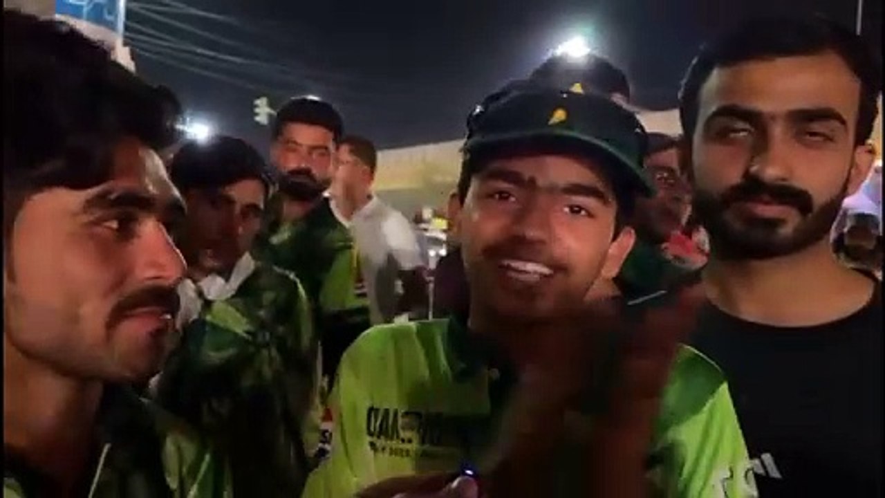 Tuk Tuk Babar .Pak fans are angry on Babar, Shaheen and Haris Rauf.
