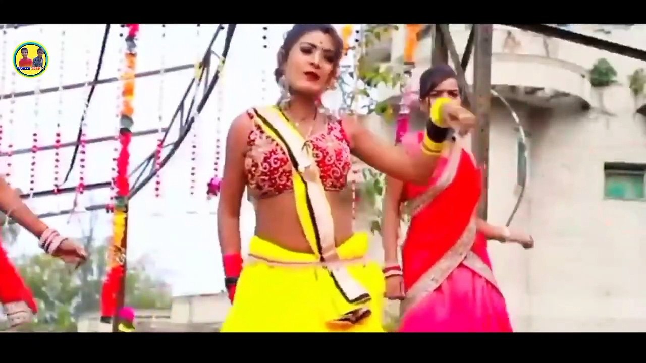Dance Video dhake bhatar dunu choti palang par khele ludo goti