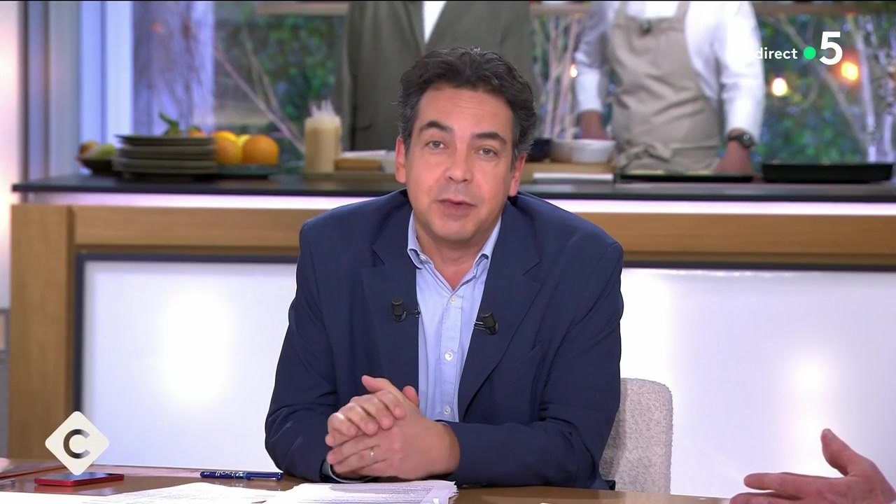 Anne-Elisabeth Lemoine s'absente de C à vous en dernière minute... On fait le point