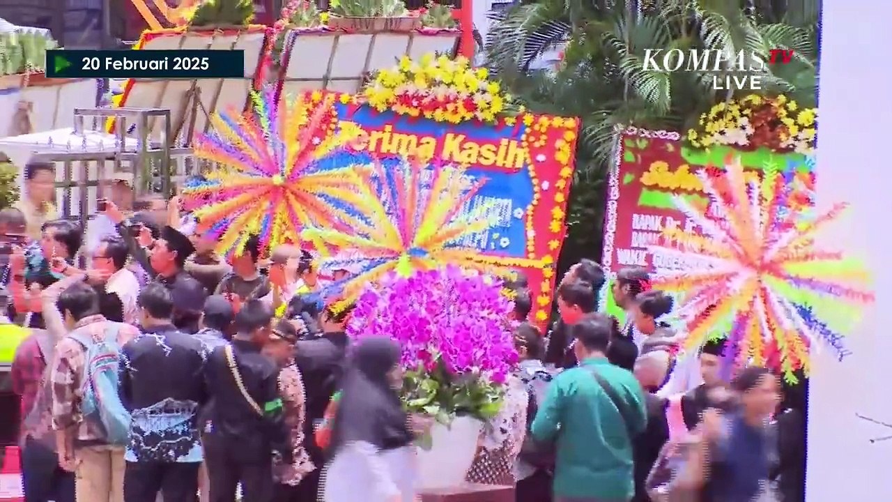 Momen Ahok dan Anies Baswedan Sapa Warga di Balai Kota| PELANTIKAN KEPALA DAERAH