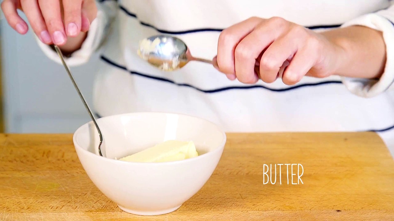 Cheese and Garlic Pull Apart Loaf | Recipe
