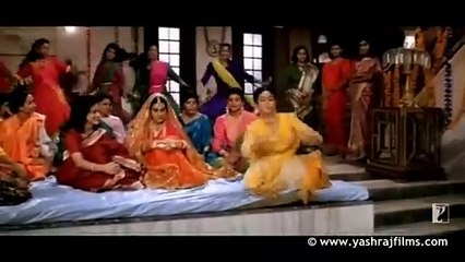 Meri Banno Ki Aayegi /1993 Aaina / Juhi Chawla, Amrita Singh , Pamela Chopra