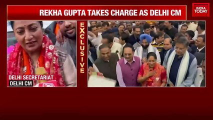 Rekha Gupta sworn in as Delhi Chief Minister with six cabinet ministers