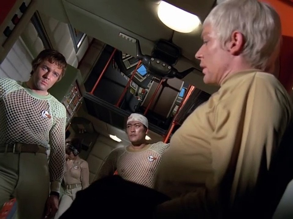 UFO E17 - Gefangen Unter Wasser OmU