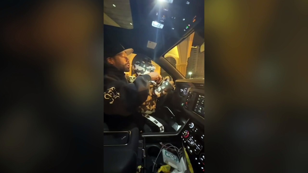 Floyd Mayweather puts his 4-year-old grandson in the driver's seat!