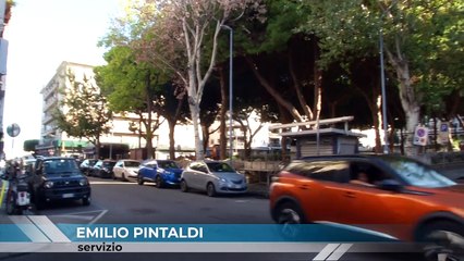 Villetta Quasimodo presto piazza intanto è una discarica