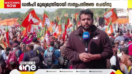 ഡല്‍ഹി  മുഖ്യമന്ത്രിയായി രേഖ ഗുപ്ത  സത്യപ്രതിജ്ഞ ചെയ്തു  അധികാരമേറ്റു