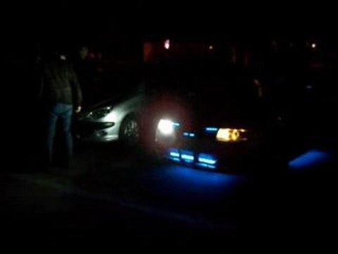 Seat Leon flashing car