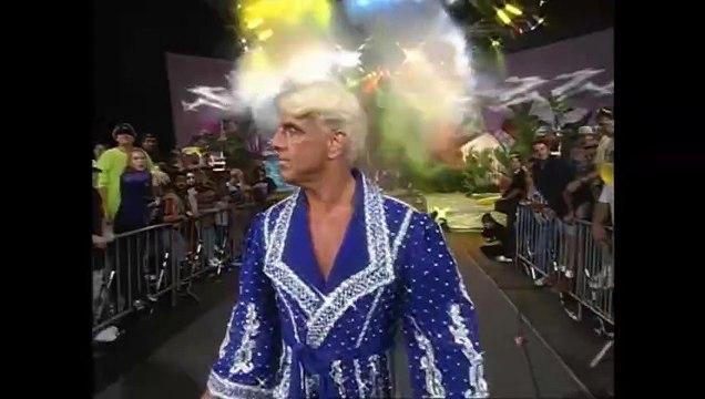 WCW Bash At The Beach 1997 - Roddy Piper vs Ric Flair