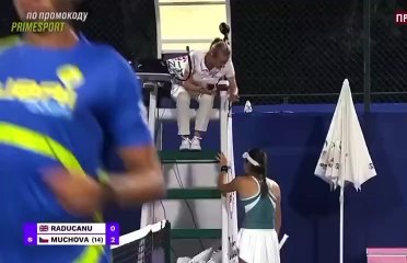 El angustiante momento que vivió Emma Raducanu: vio a un hombre que la acosó y estalló en llanto