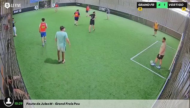 Grand Frais Pau - Vertigo 20/02 à 12:32 - Football Terrain 2 (LeFive Pau)