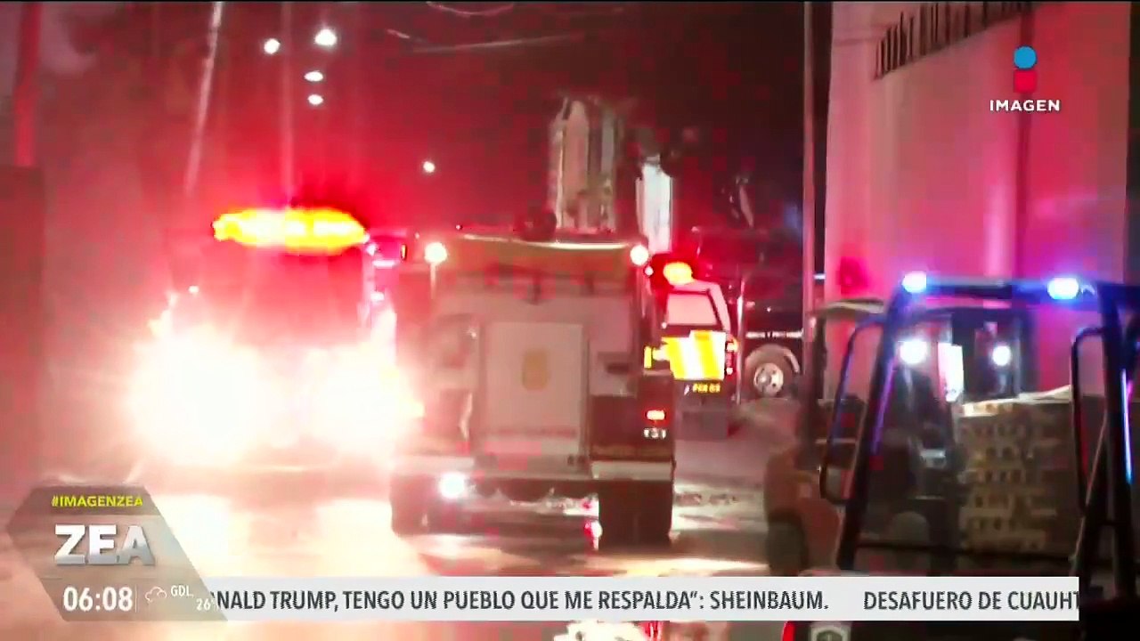 Se incendia bodega con tarimas en Nuevo León