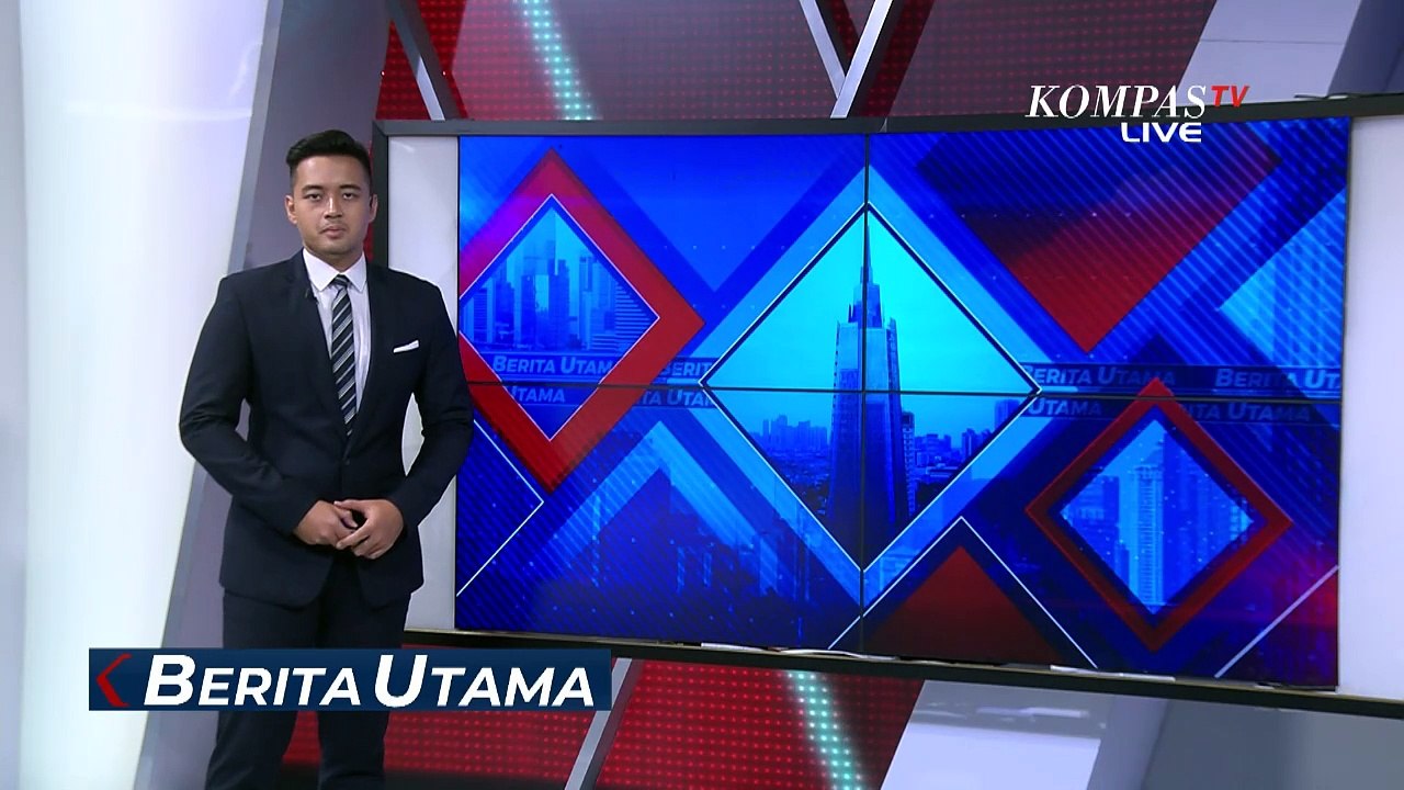 Lebih dari 50 Ular Kobra Jawa Ditemukan di Bawah Lantai Rumah Warga Madiun