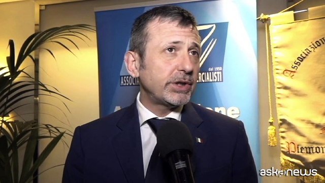 Il sottosegretario Delmastro condannato a 8 mesi. Lui: non mi dimetto